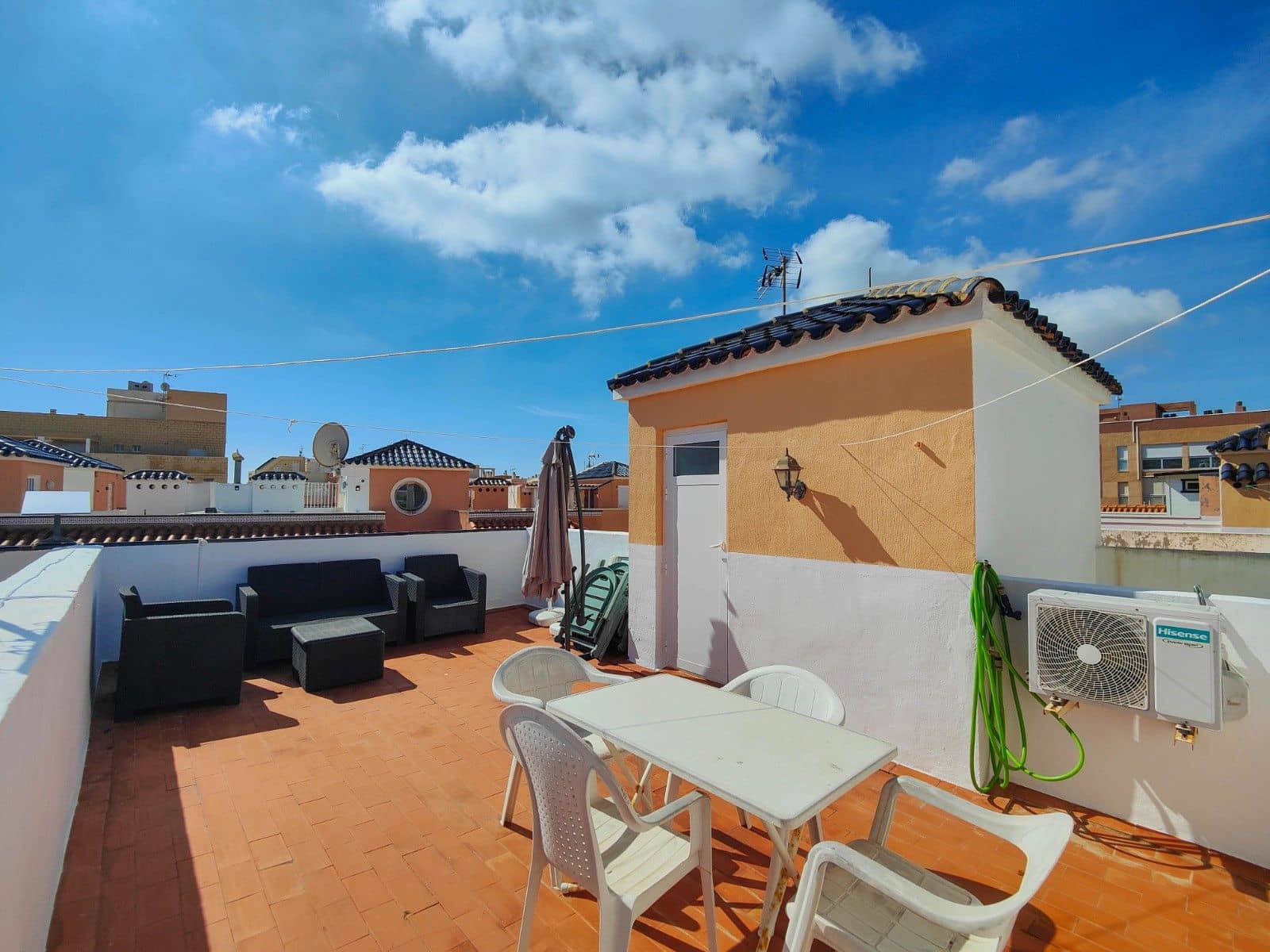 2 sovrum Takvåning till salu i Torrevieja - 215 000 € (Ref: 9690724)