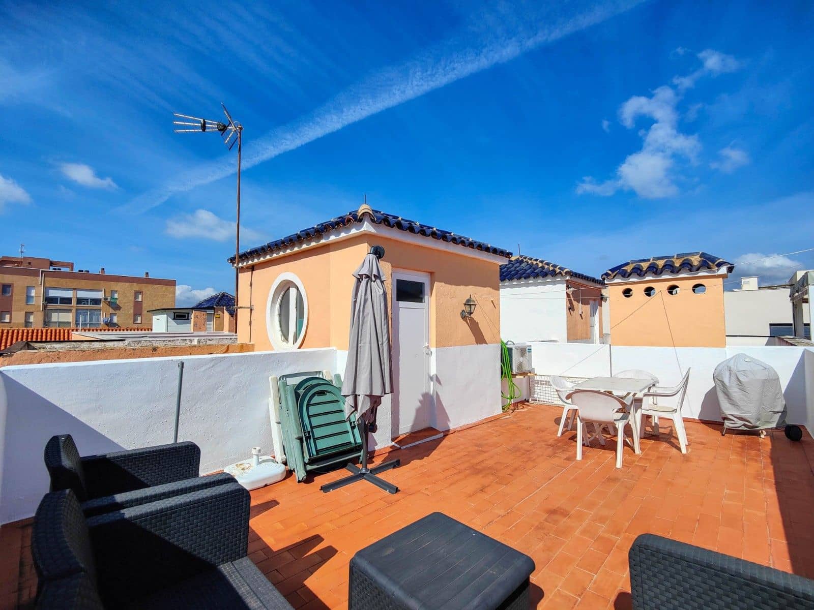 2 sovrum Takvåning till salu i Torrevieja - 215 000 € (Ref: 9690724)