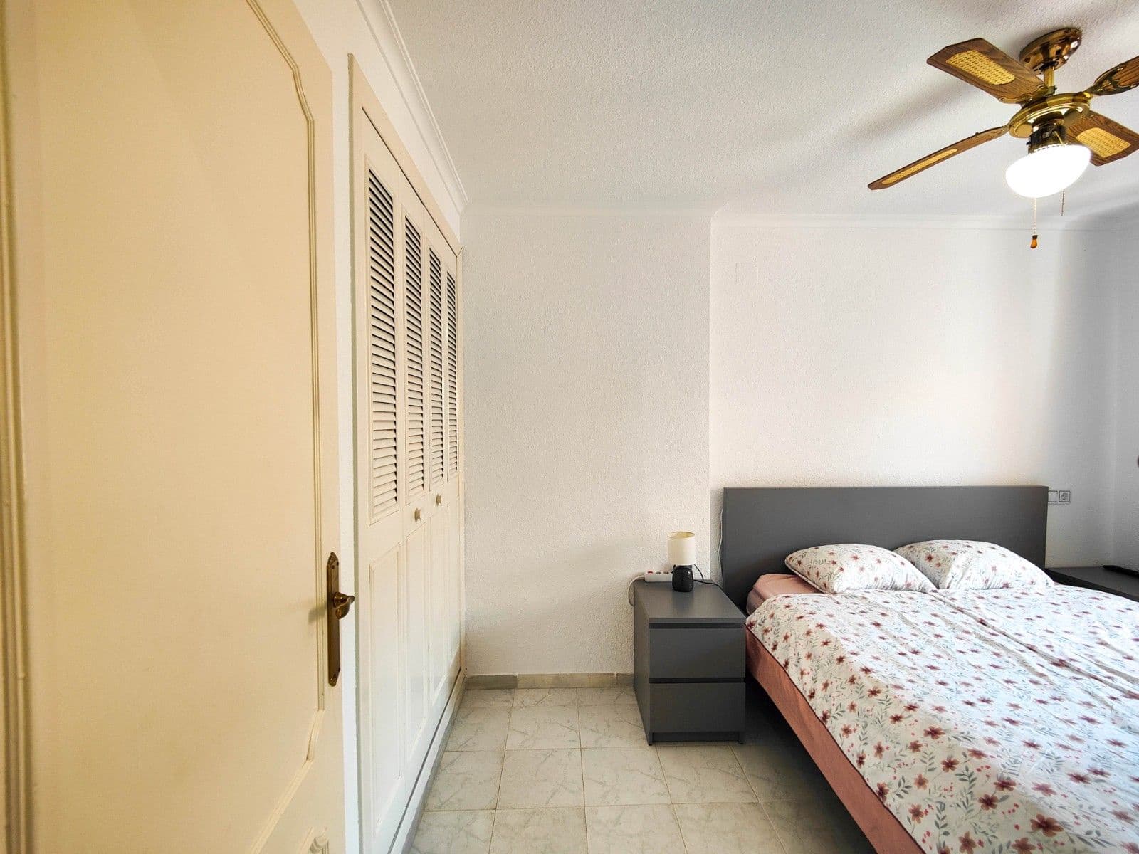 2 sovrum Takvåning till salu i Torrevieja - 215 000 € (Ref: 9690724)