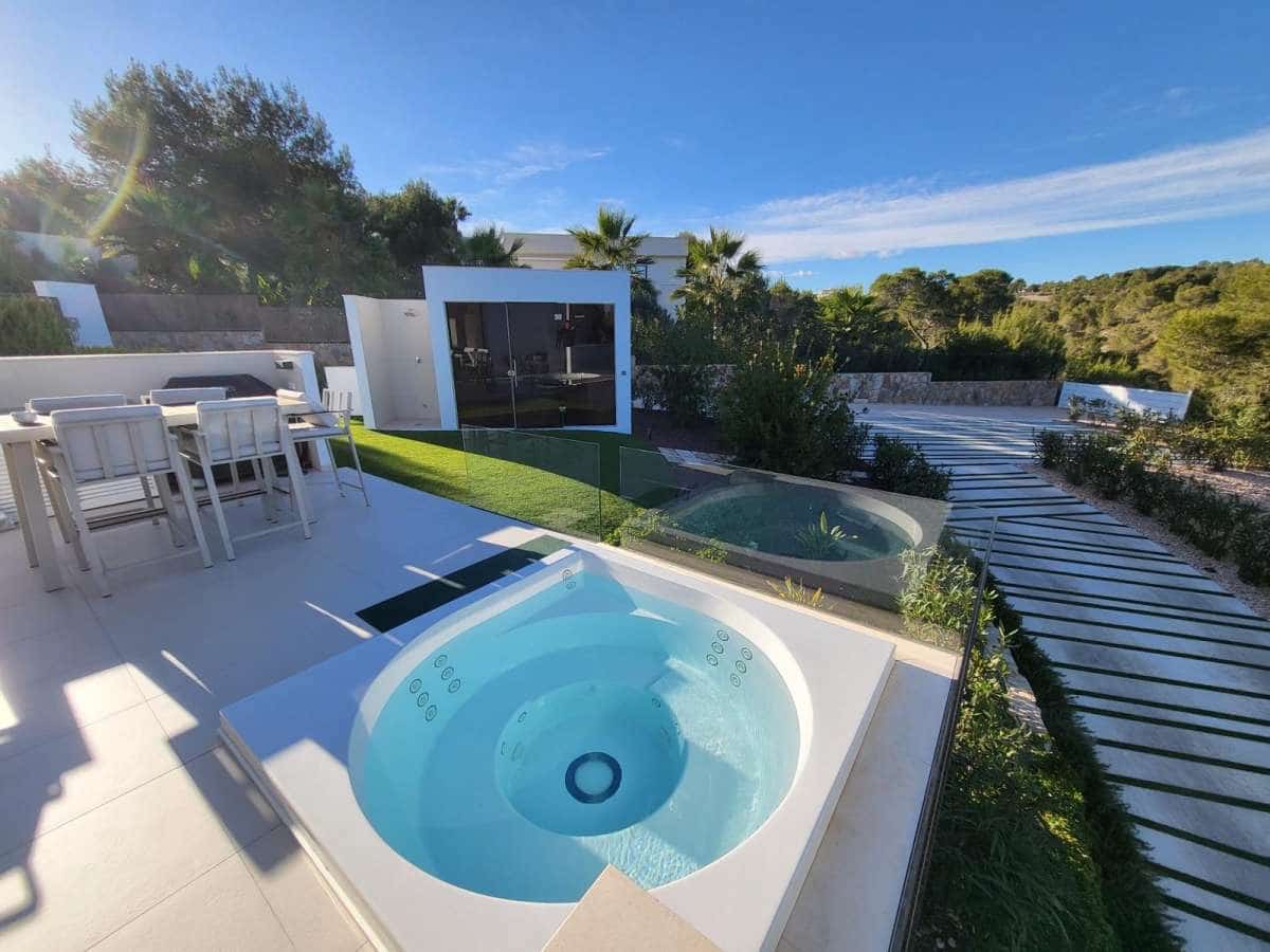 5 bedroom Villa for sale in Las Colinas Golf - € 1,450,000 (Ref: 9690728)