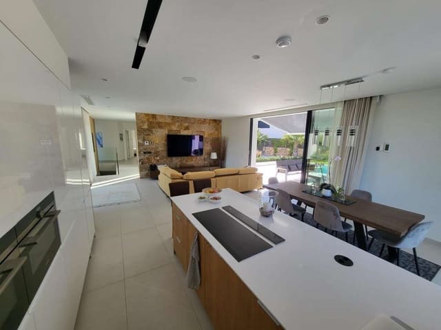 5 soverom Villa til salgs i Las Colinas Golf, Orihuela med svømmebasseng garasje - € 1 450 000 (Ref: 9690728)