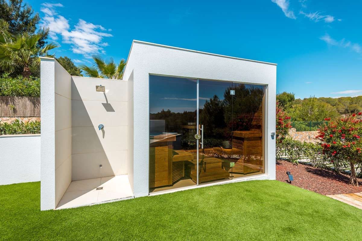 5 Zimmer Villa zu verkaufen in Las Colinas Golf mit Pool Garage - 1.450.000 € (Ref: 9690728)