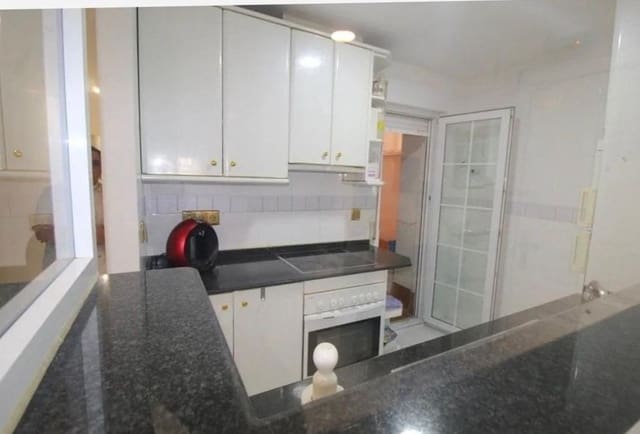 2 makuuhuone Huoneisto myytävänä paikassa Torrevieja - 139 900 € (Ref: 9690745)