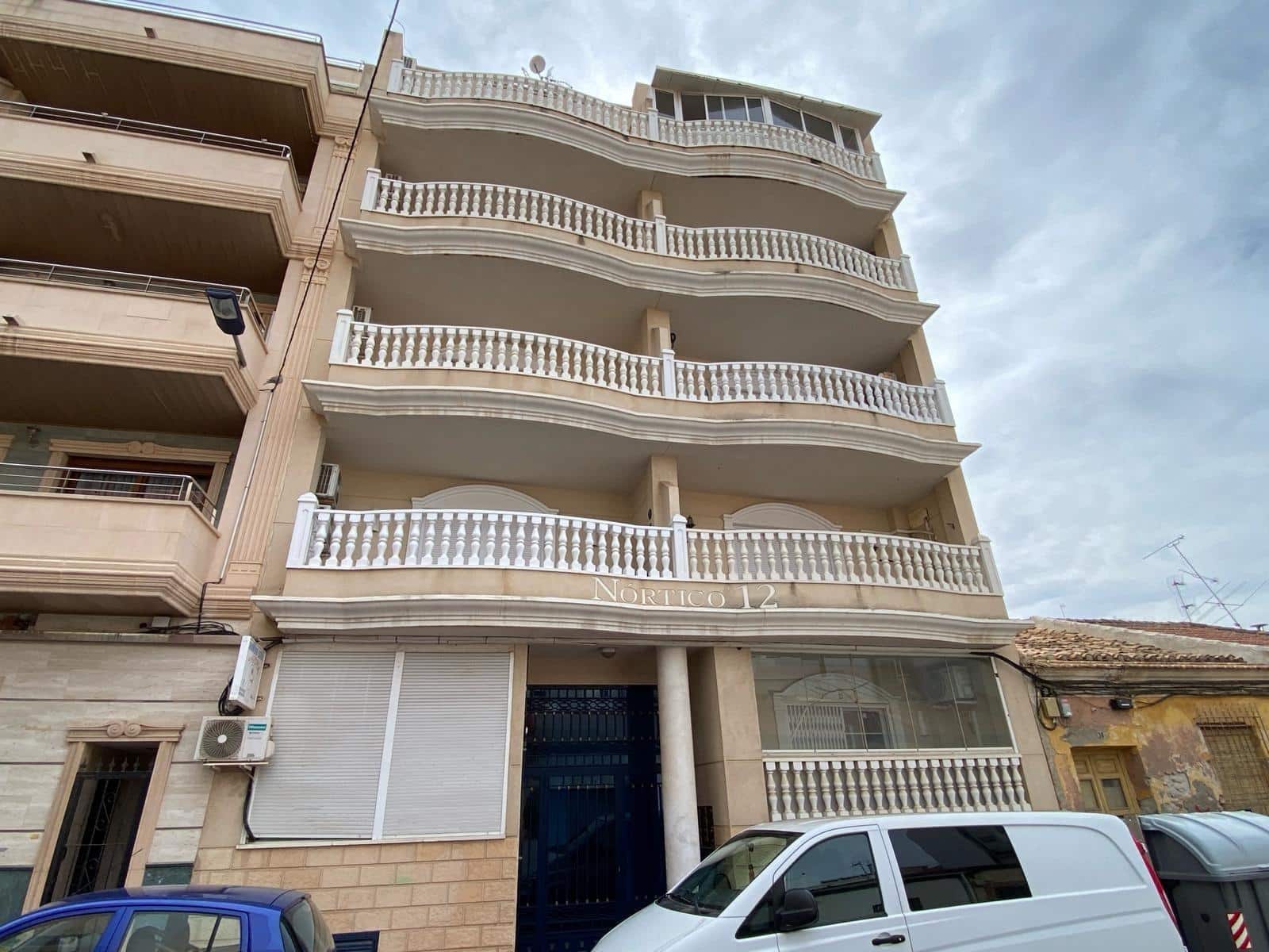 2 makuuhuone Huoneisto myytävänä paikassa Torrevieja - 139 900 € (Ref: 9690745)