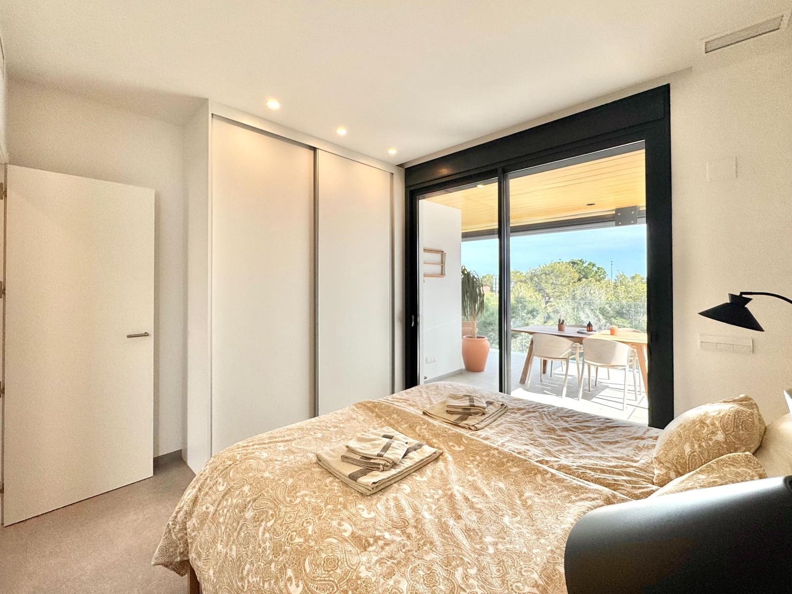 2 soverom Leilighet til salgs i Las Colinas Golf med svømmebasseng - € 395 000 (Ref: 9690759)