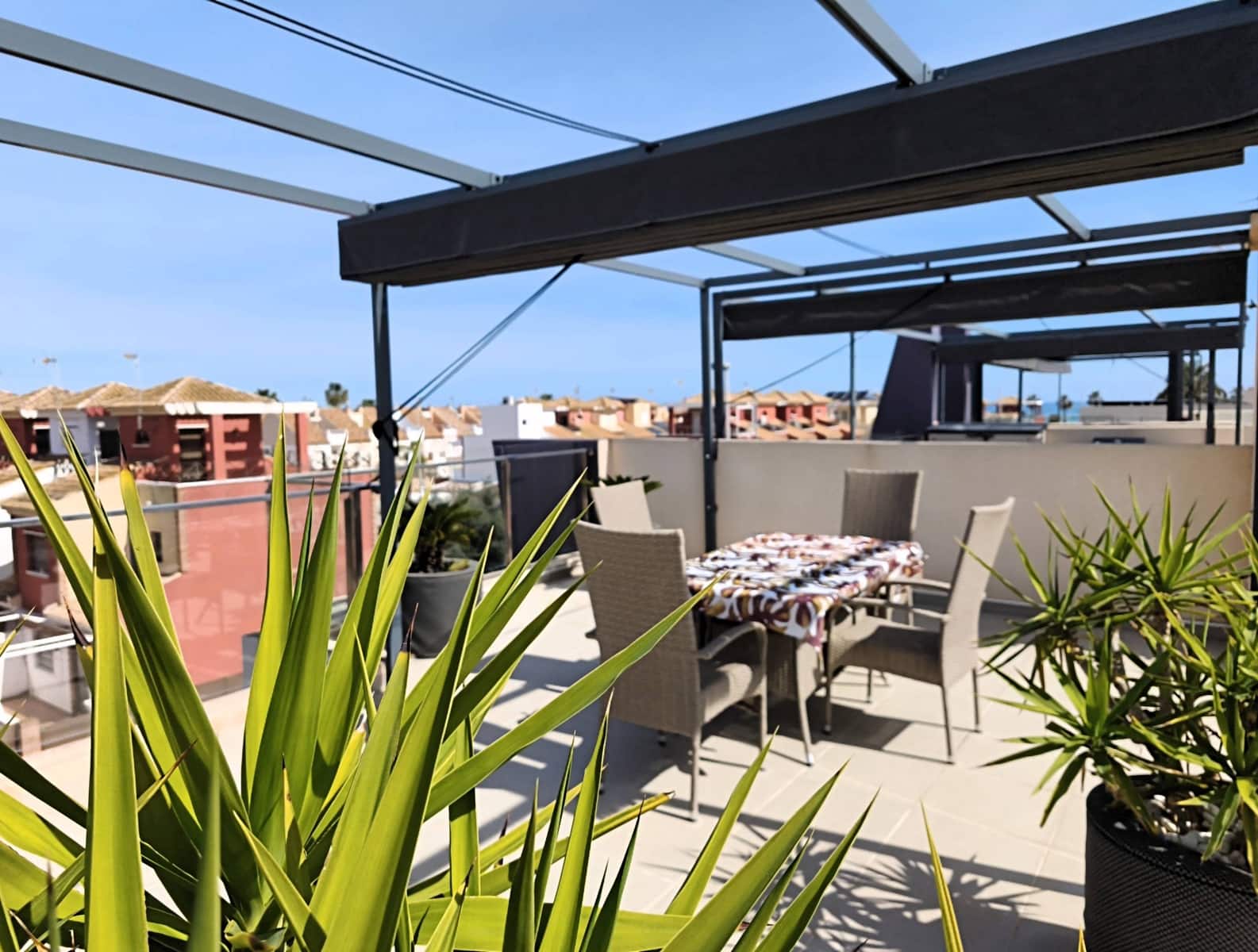 2 soverom Leilighet til salgs i Torre de la Horadada med svømmebasseng - € 315 000 (Ref: 9690767)