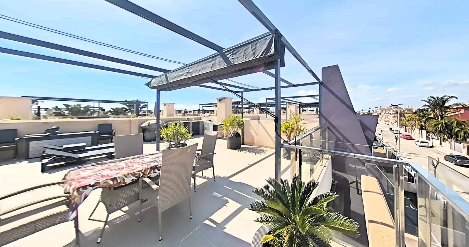 2 soverom Leilighet til salgs i Torre de la Horadada med svømmebasseng - € 315 000 (Ref: 9690767)