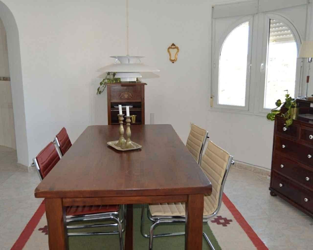 7 quarto Moradia para venda em La Marquesa com piscina - 525 000 € (Ref: 9690768)