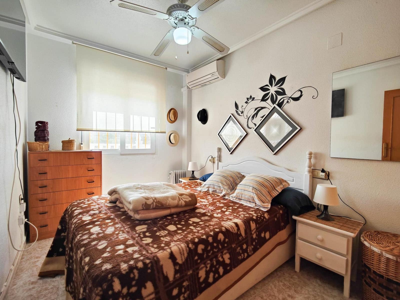 3 bedroom Penthouse for sale in Torrevieja - € 154,500 (Ref: 9690828)