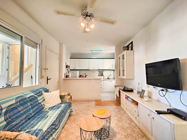 1 soveværelse Penthouse til salg i La Siesta, Torrevieja - € 131.000 (Ref: 9690831)