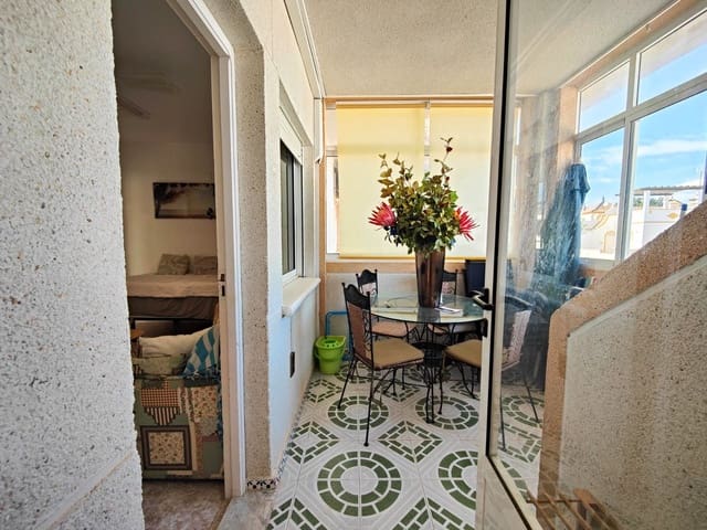 1 soveværelse Penthouse til salg i La Siesta, Torrevieja - € 131.000 (Ref: 9690831)