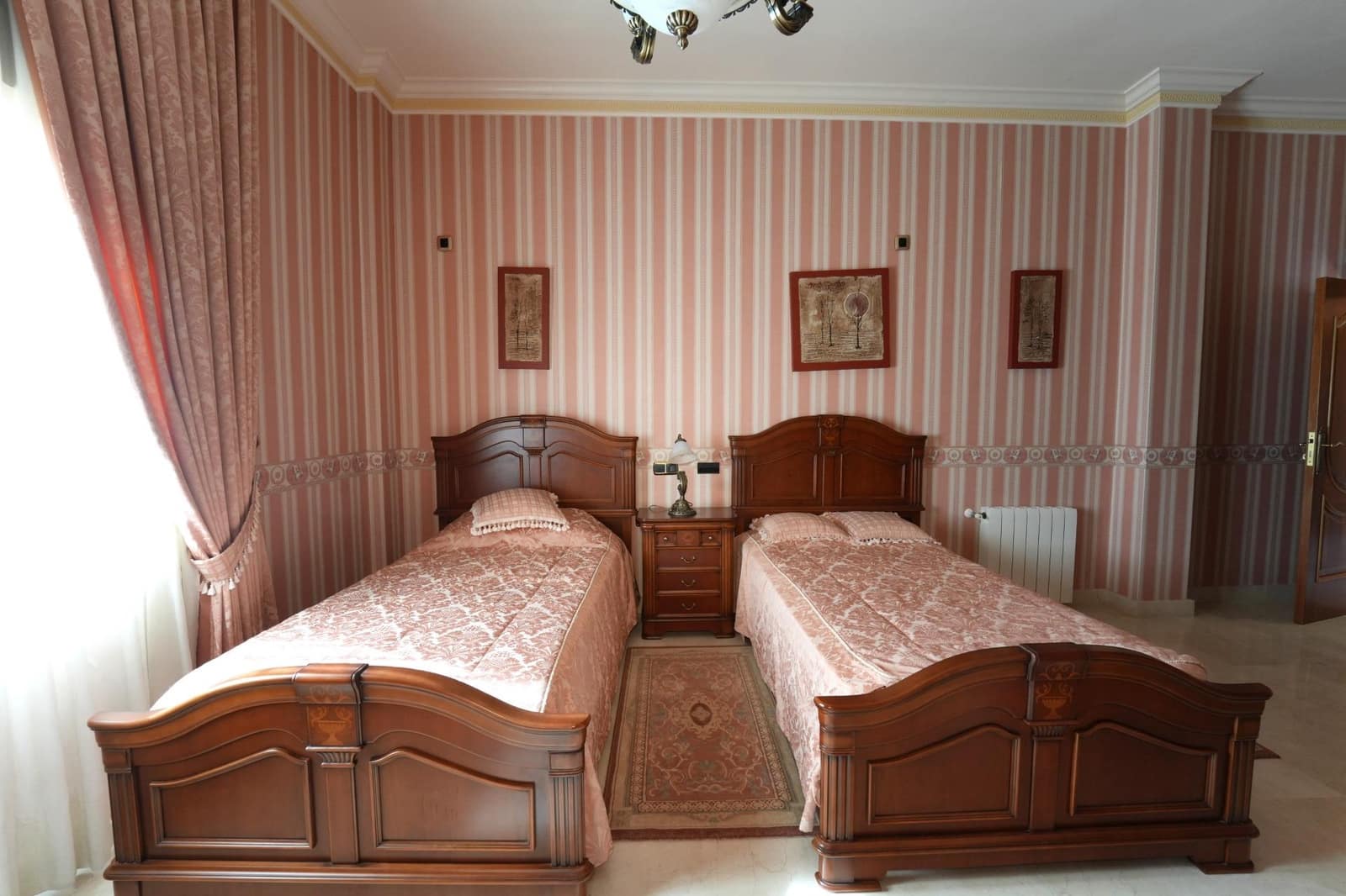 8 sypialnia Willa na sprzedaż w Campoamor z basenem - 1 500 000 € (Ref: 9690840)