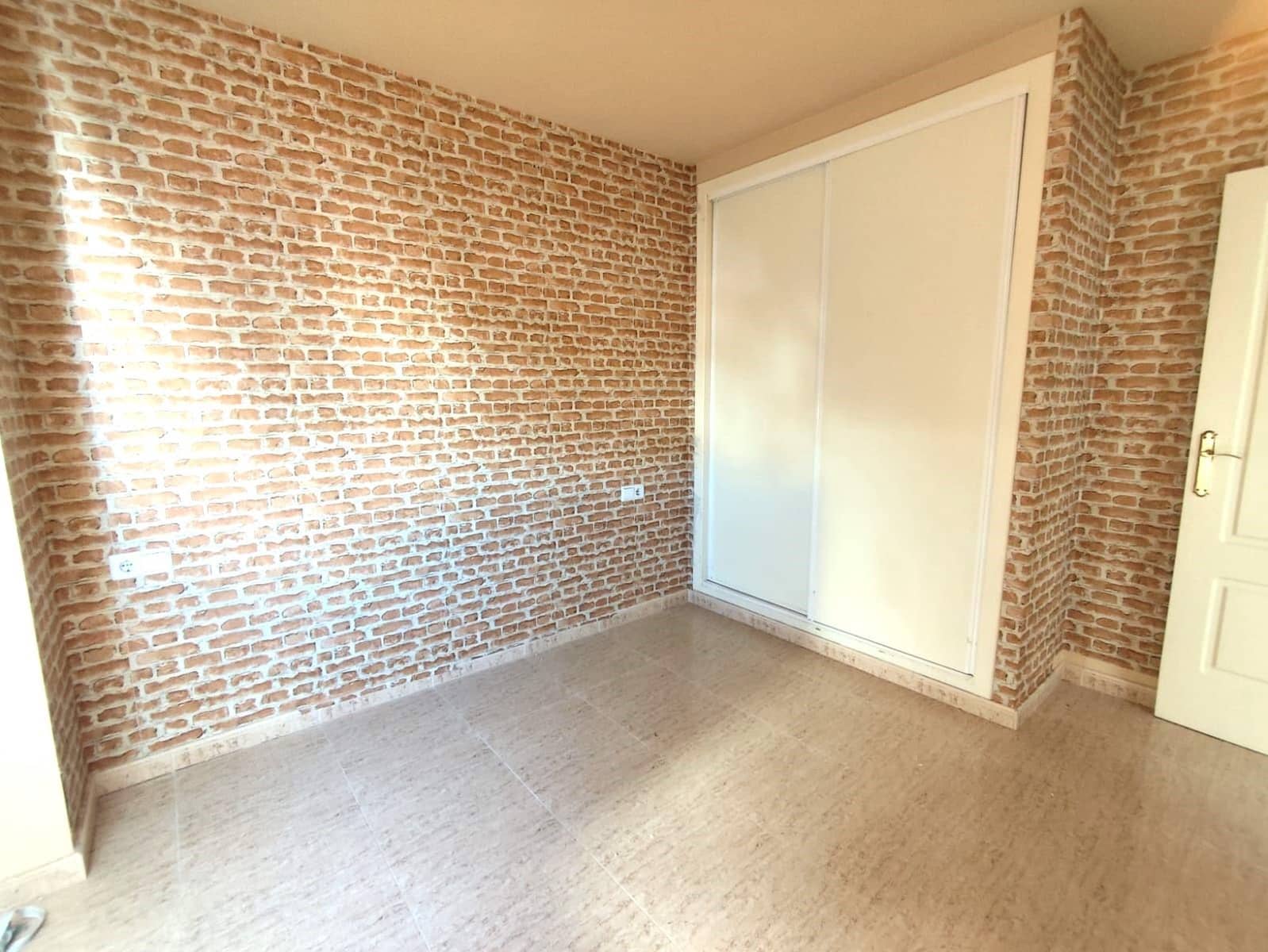 2 quarto Apartamento para venda em Torrevieja - 135 000 € (Ref: 9690853)