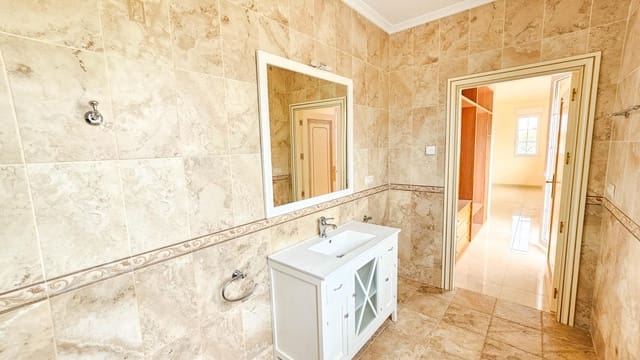 7 Zimmer Villa zu verkaufen in Cabo Roig mit Pool - 1.700.000 € (Ref: 9690858)