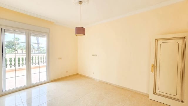 7 Zimmer Villa zu verkaufen in Cabo Roig mit Pool - 1.700.000 € (Ref: 9690858)