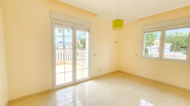 7 Zimmer Villa zu verkaufen in Cabo Roig mit Pool - 1.700.000 € (Ref: 9690858)