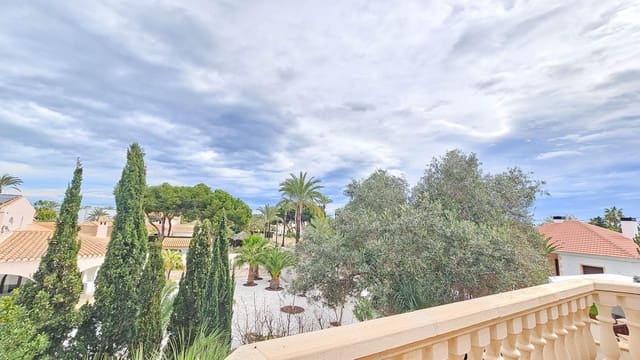 7 Zimmer Villa zu verkaufen in Cabo Roig mit Pool - 1.700.000 € (Ref: 9690858)