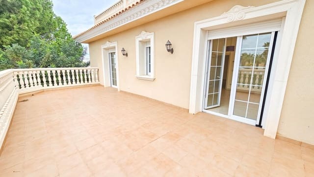 7 Zimmer Villa zu verkaufen in Cabo Roig mit Pool - 1.700.000 € (Ref: 9690858)