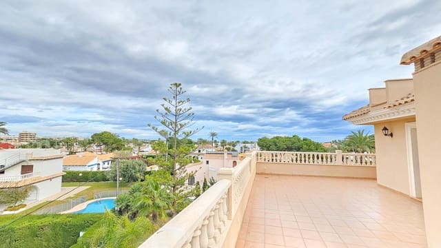 7 Zimmer Villa zu verkaufen in Cabo Roig mit Pool - 1.700.000 € (Ref: 9690858)