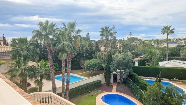 7 Zimmer Villa zu verkaufen in Cabo Roig mit Pool - 1.700.000 € (Ref: 9690858)