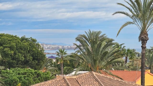 7 Zimmer Villa zu verkaufen in Cabo Roig mit Pool - 1.700.000 € (Ref: 9690858)