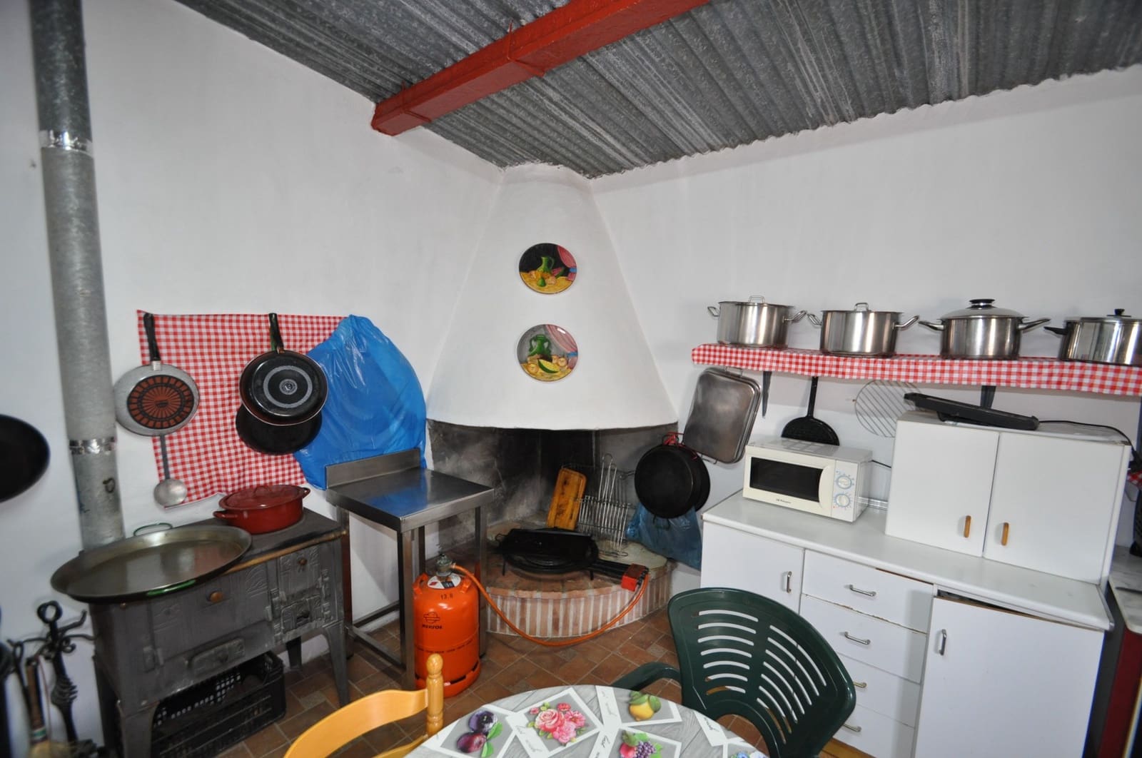 9 bedroom Finca/Country House for sale in Abanilla with garage - € 275,600 (Ref: 9690871)