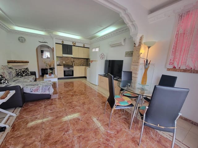 2 slaapkamer Rijtjeshuis te koop in El Chaparral - La Siesta - La Torreta, Torrevieja - € 138.000 (Ref: 9690876)