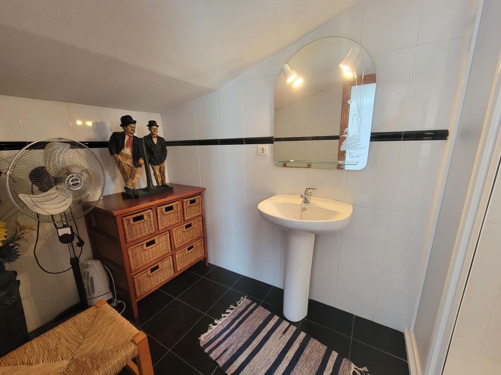 2 slaapkamer Rijtjeshuis te koop in Torrevieja - € 138.000 (Ref: 9690876)