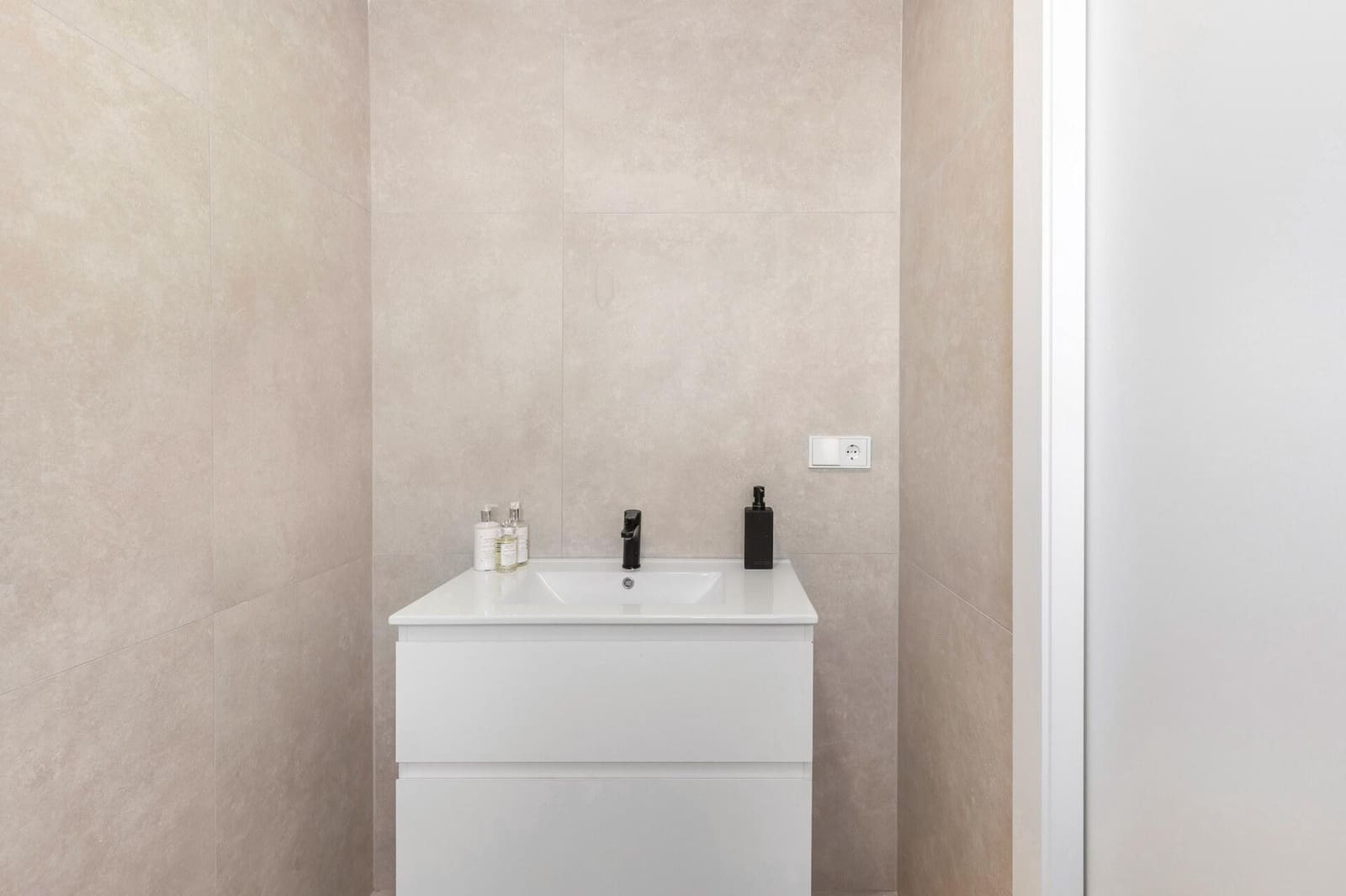 2 soveværelse Villa til salg i Los Alcazares - € 439.000 (Ref: 9696385)