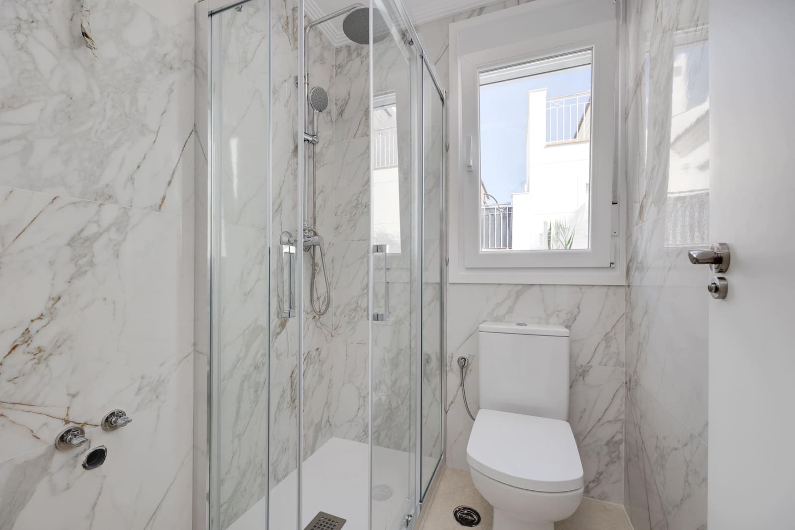 3 bedroom Villa for sale in San Fulgencio with pool - € 275,000 (Ref: 9696457)