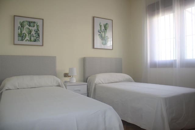 3 bedroom Villa for sale in Los Balcones - Los Altos, Torrevieja - € 550,000 (Ref: 9696459)