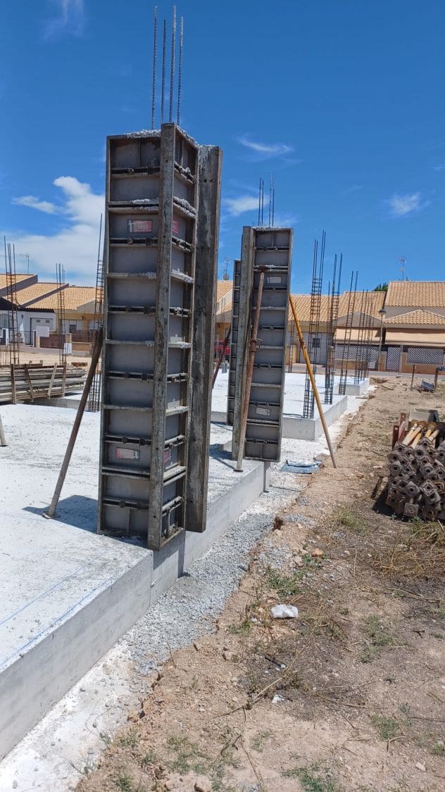 2 bedroom Villa for sale in Roldan - € 242,500 (Ref: 9696553)