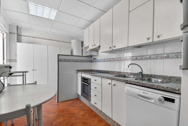 5 camera da letto Villa in vendita in Lo Pagan, San Pedro del Pinatar con garage - 315.000 € (Rif: 9698895)