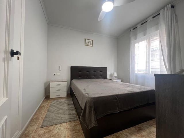 Apartamento de 2 habitaciones en Centro, Torrevieja en venta - 159.900 € (Ref: 9701738)