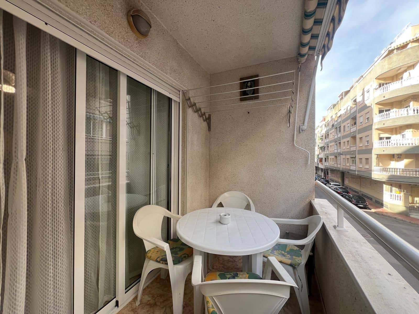 2 bedroom Apartment for sale in Torrevieja - € 159,900 (Ref: 9701738)