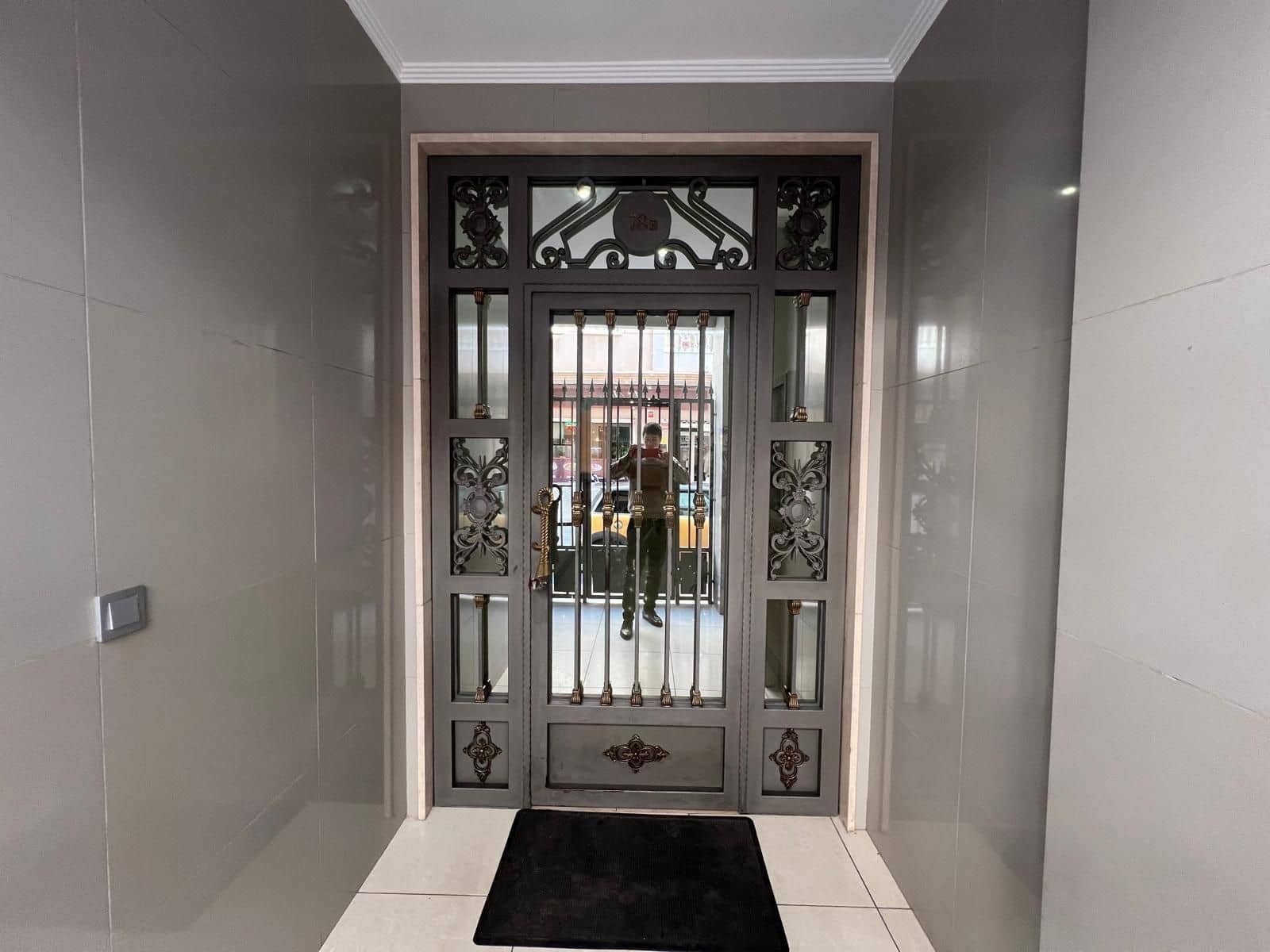 2 bedroom Apartment for sale in Torrevieja - € 159,900 (Ref: 9701738)