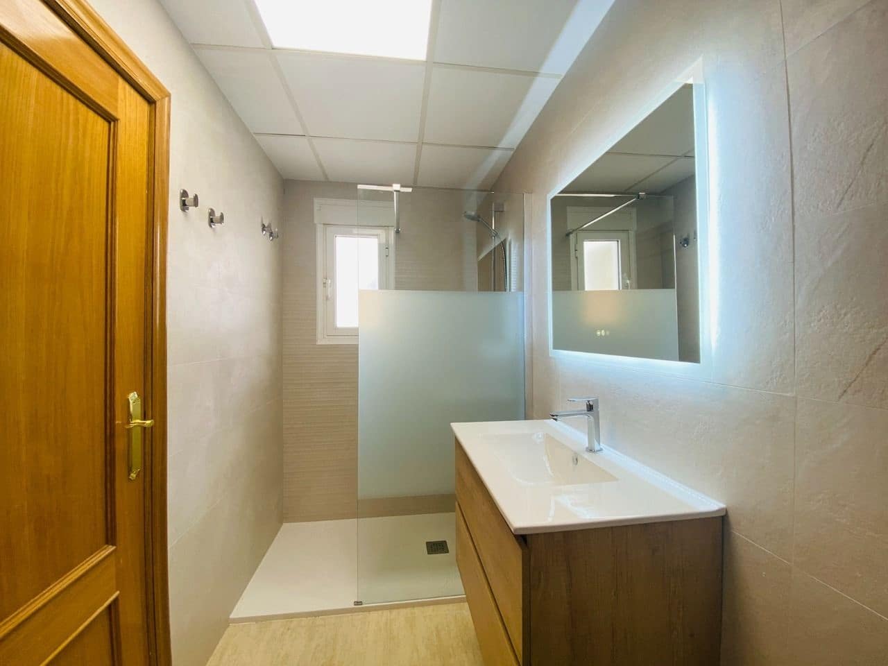 2 bedroom Apartment for sale in Filipinas with garage - € 174,000 (Ref: 9701739)