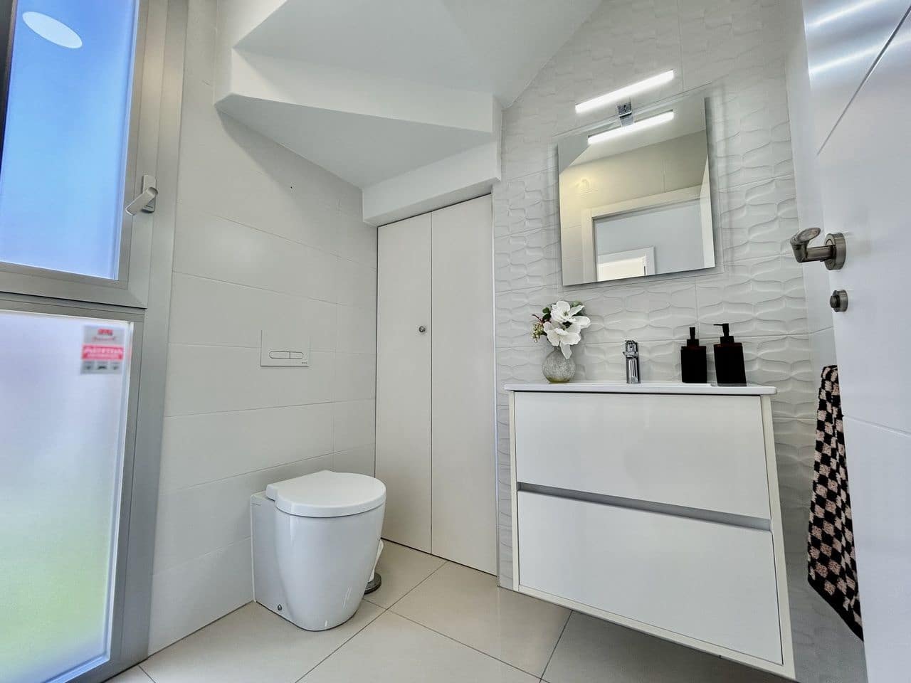 3 chambre Villa/Maison à vendre à Villamartin avec garage - 550 000 € (Ref: 9701744)