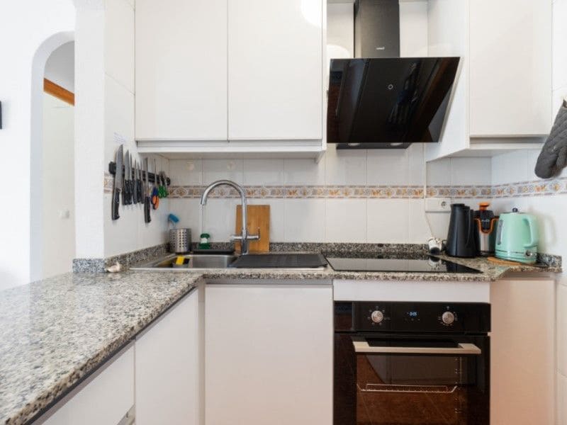 2 sovrum Lägenhet till salu i Torrevieja - 145 000 € (Ref: 9701749)