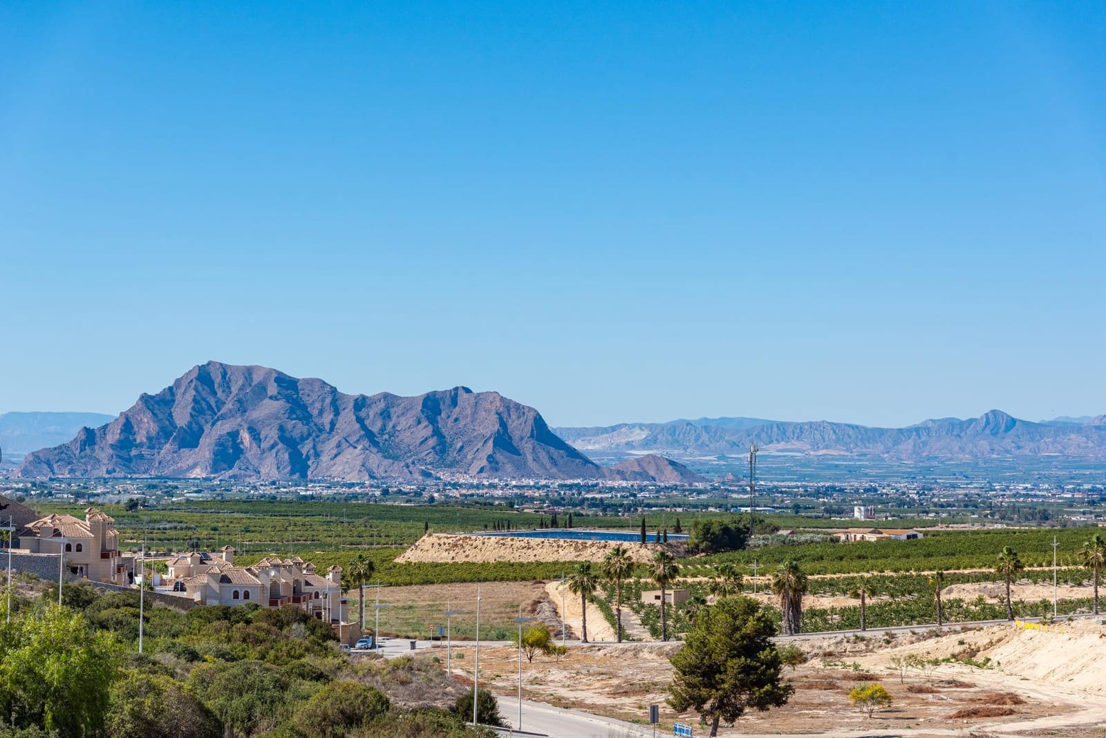 3 soveværelse Villa til salg i Algorfa - € 670.000 (Ref: 9701902)