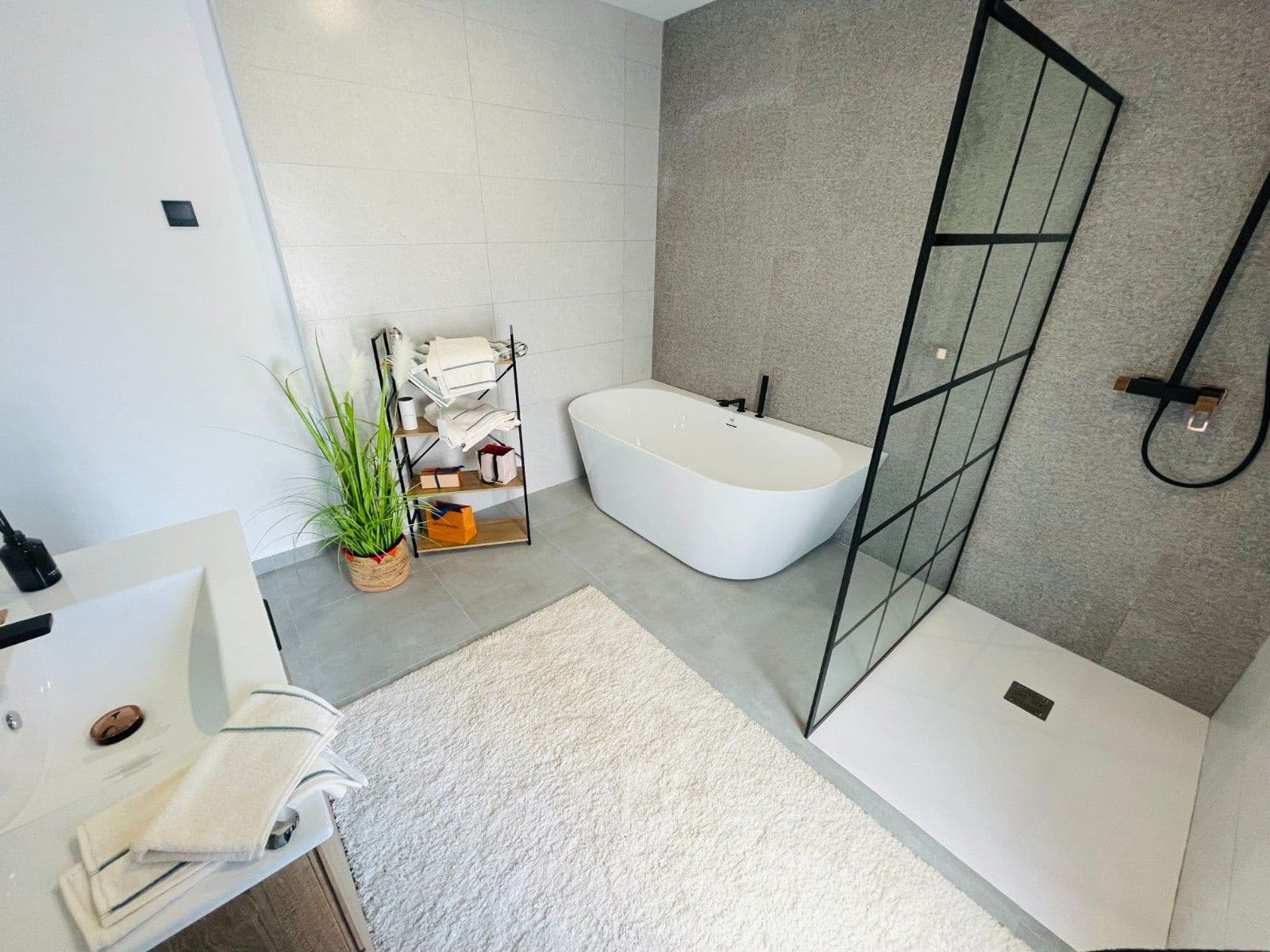 5 soveværelse Villa til salg i Torrevieja - € 1.200.000 (Ref: 9701918)