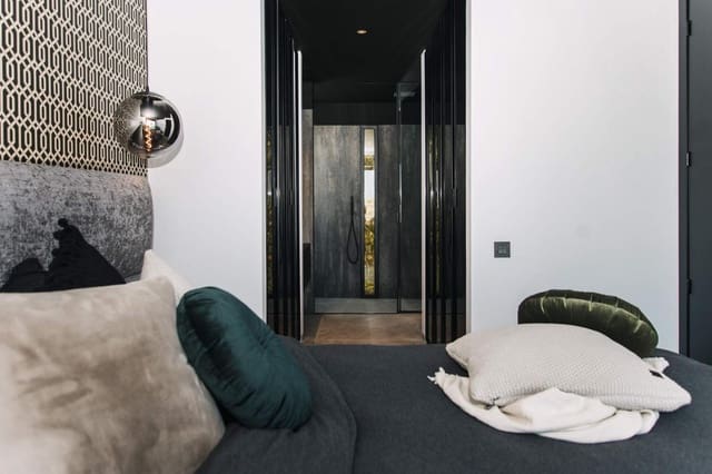 4 chambre Villa/Maison à vendre à Doña Pepa, Rojales - 1 450 000 € (Ref: 9701922)