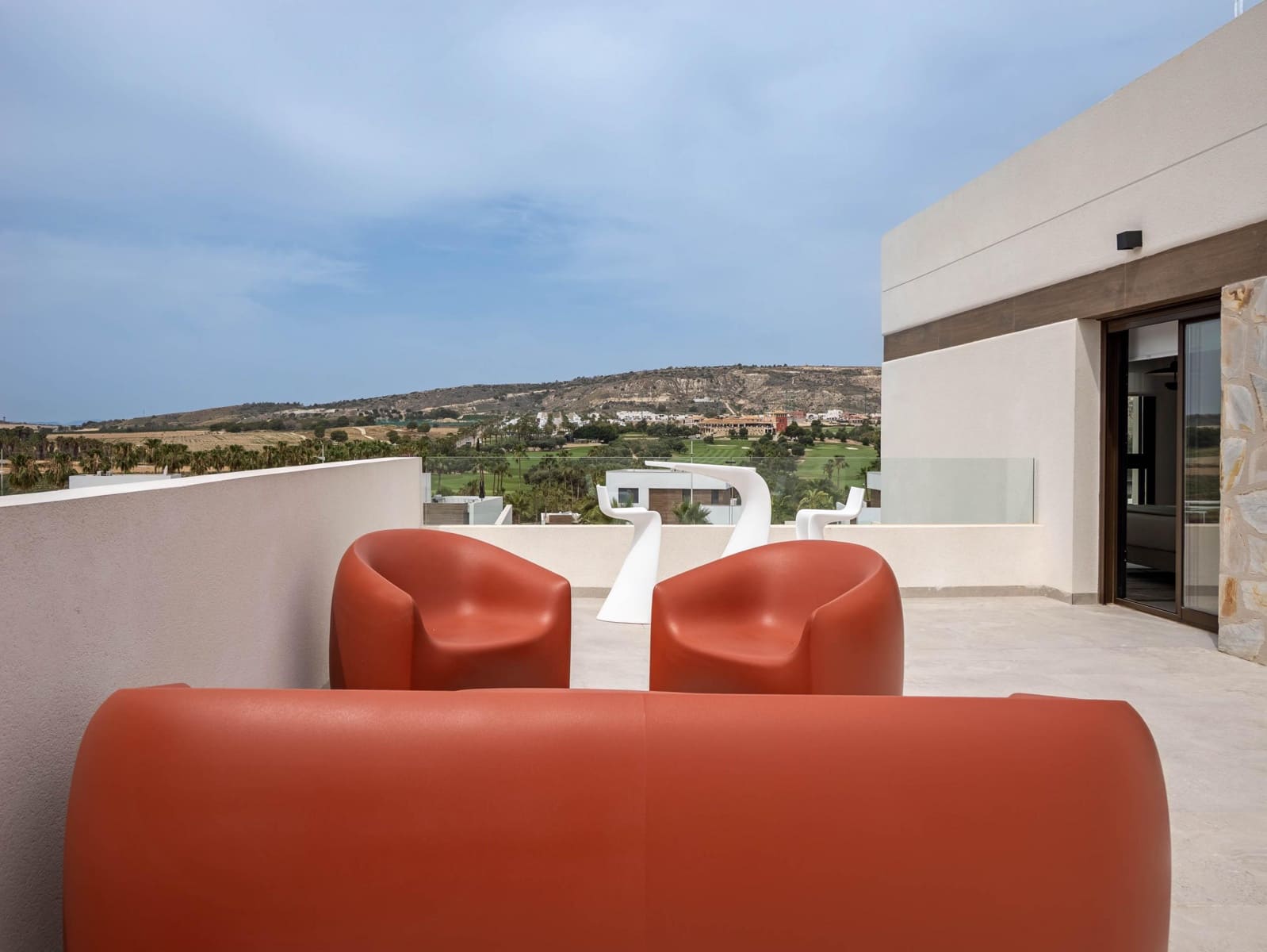 Chalet de 3 habitaciones en Algorfa en venta - 478.000 € (Ref: 9701931)
