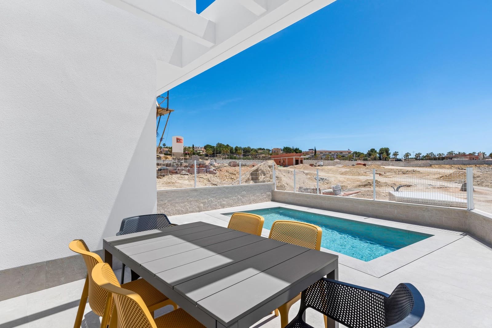 Chalet de 3 habitaciones en Algorfa en venta - 445.000 € (Ref: 9701932)