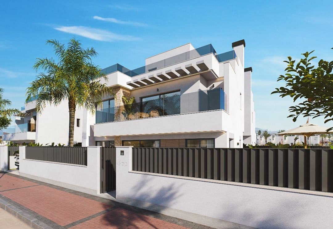 4 soveværelse Villa til salg i Los Alcazares - € 785.000 (Ref: 9701968)