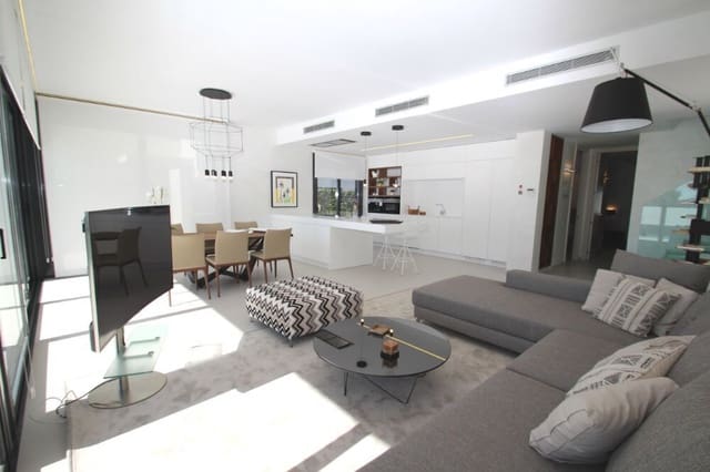 3 quarto Moradia para venda em San Miguel de Salinas com piscina - 630 000 € (Ref: 9701993)