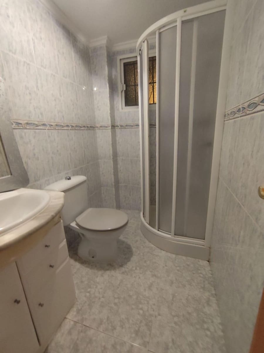 1 soverom Leilighet til salgs i Torrevieja - € 99 900 (Ref: 9704949)