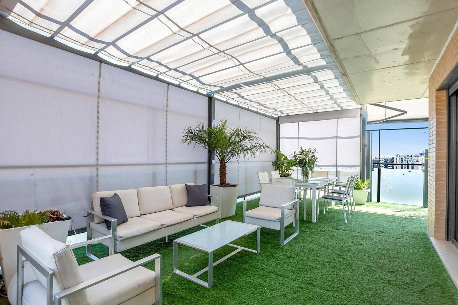 3 quarto Penthouse para venda em Alicante cidade com piscina - 1 100 000 € (Ref: 9707541)