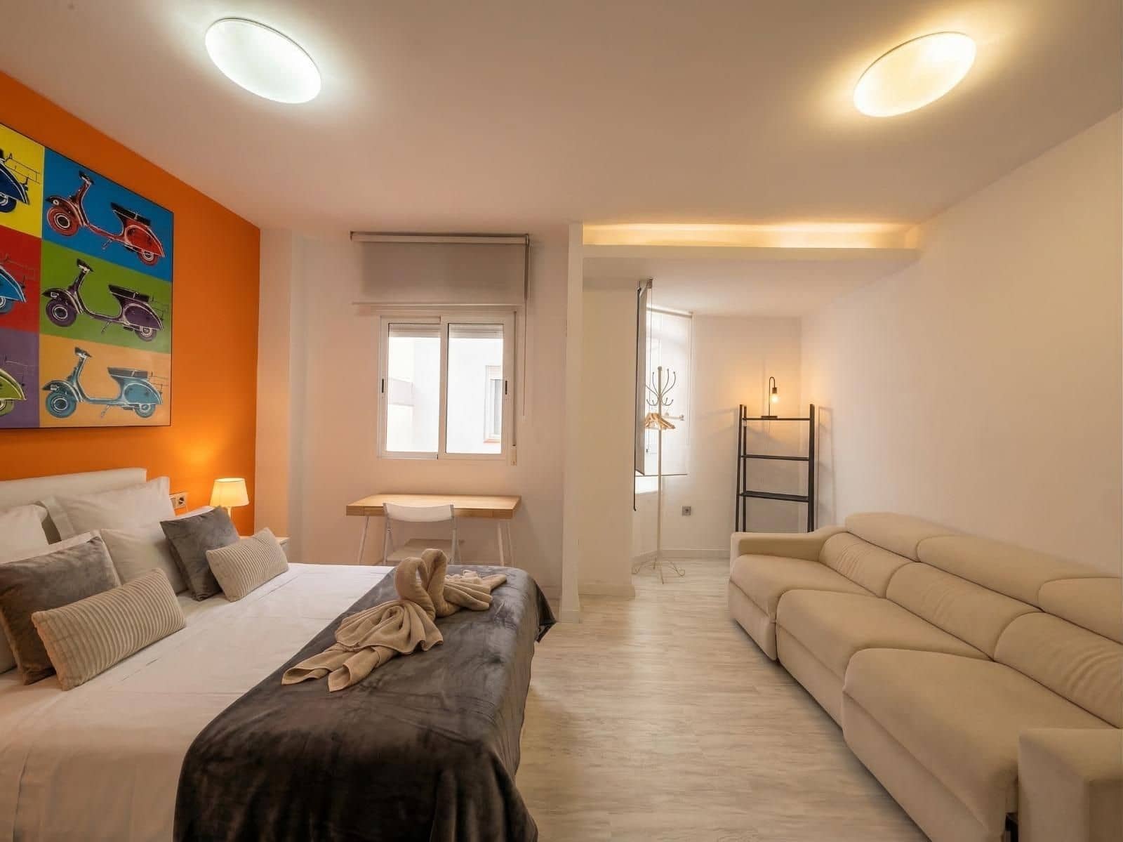 3 bedroom Apartment for sale in Torrevieja - € 360,000 (Ref: 9707545)