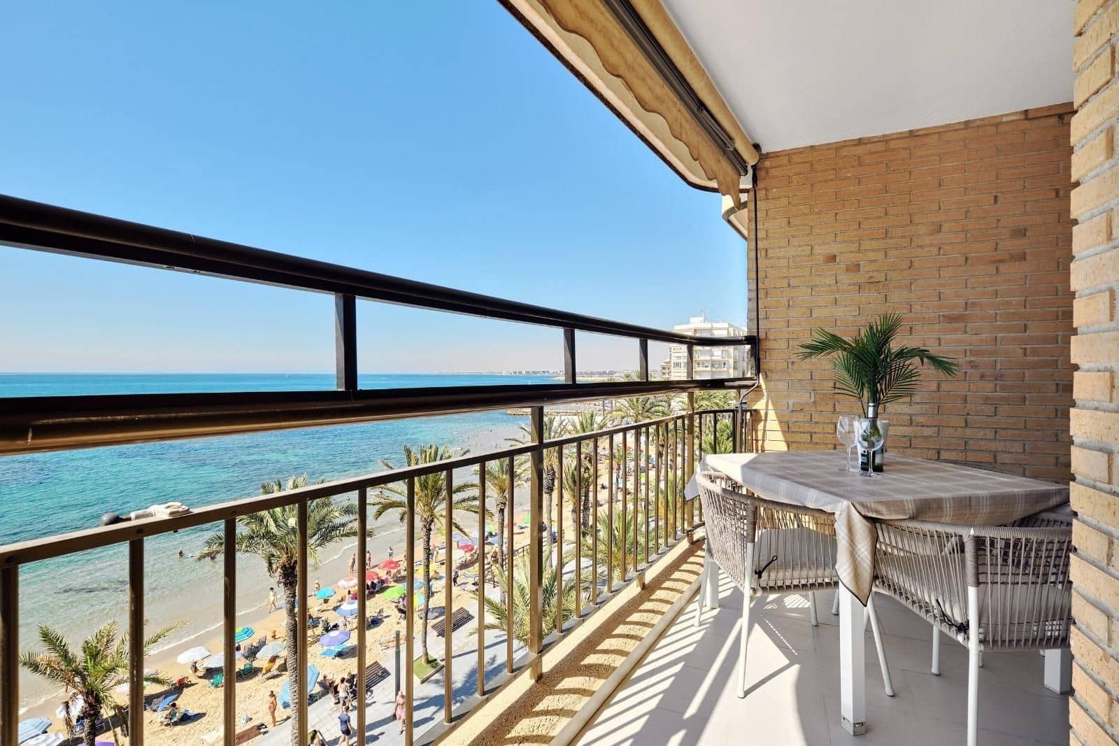 3 bedroom Apartment for sale in Torrevieja - € 360,000 (Ref: 9707545)